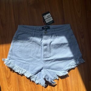 Missguided fringe shorts!